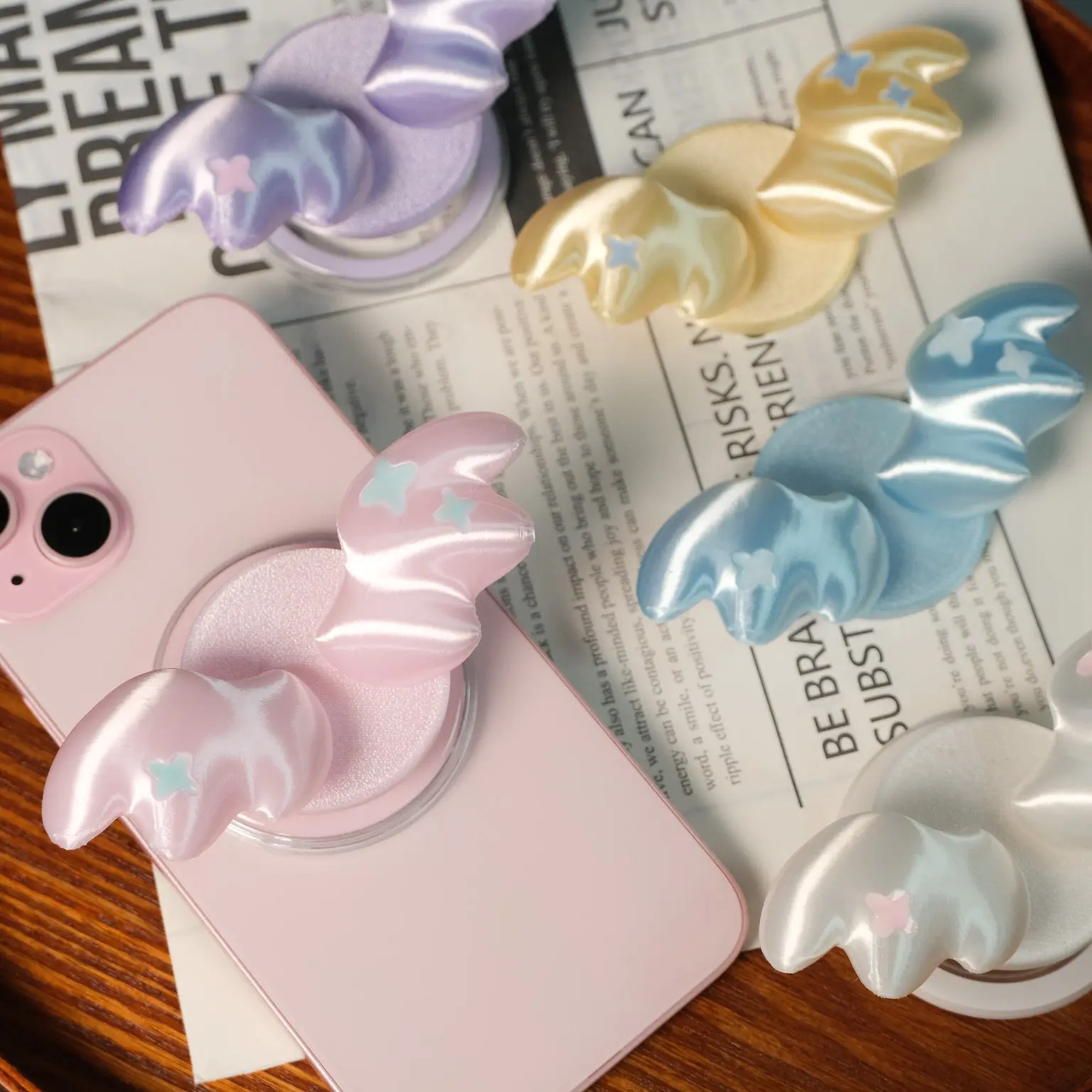 3D Printing Iphone - ขาตั้งโทรศัพท์มือถือแบบพับได้ น่ารัก พร้อมแม่เหล็กตกแต่งโทรศัพท์ ดีไซน์สร้างสรรค์ พิมพ์ 3