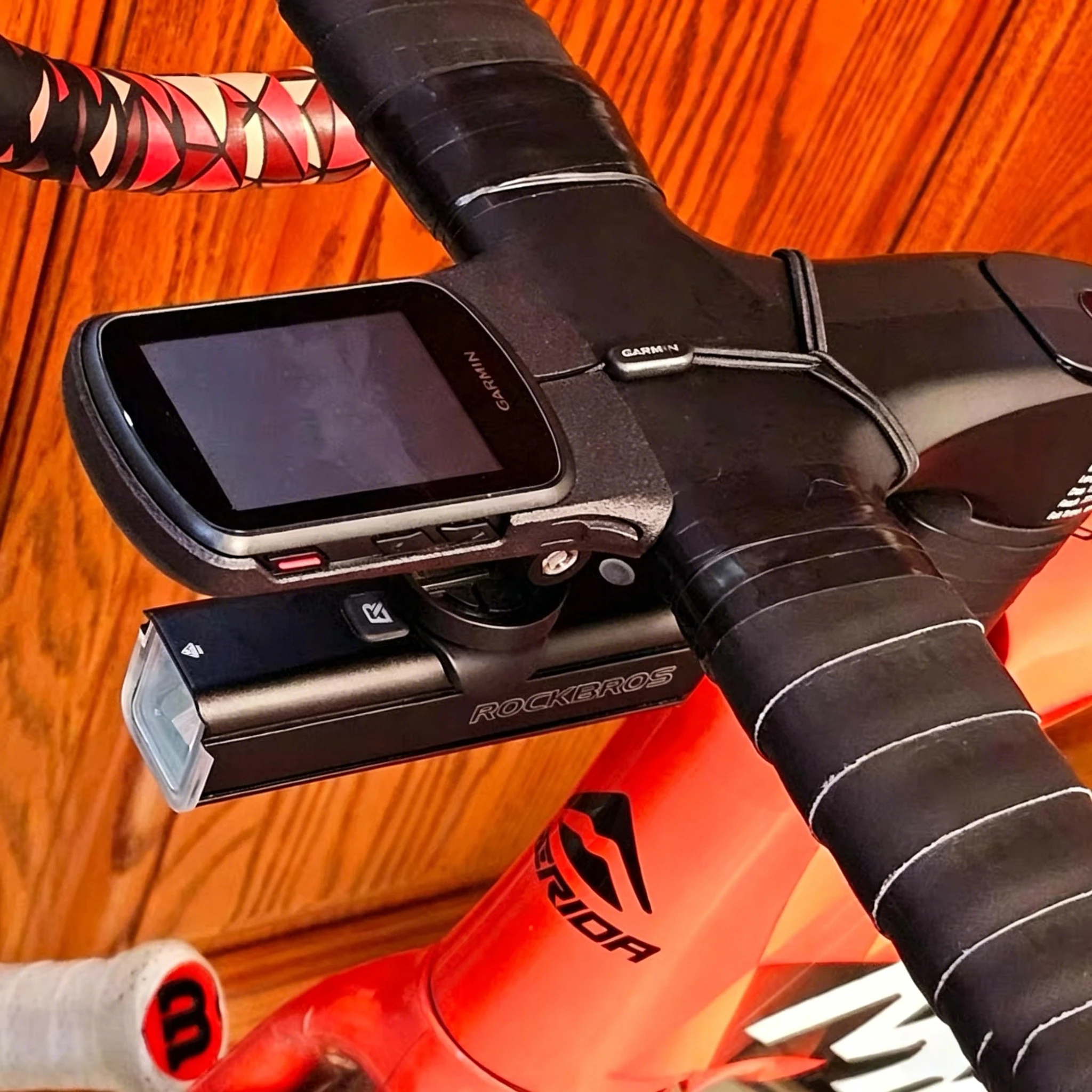 ขาจับคอมพิวเตอร์แบบพิมพ์ 3 มิต - 3D Printing Grip บทวิจารณ์และราคา